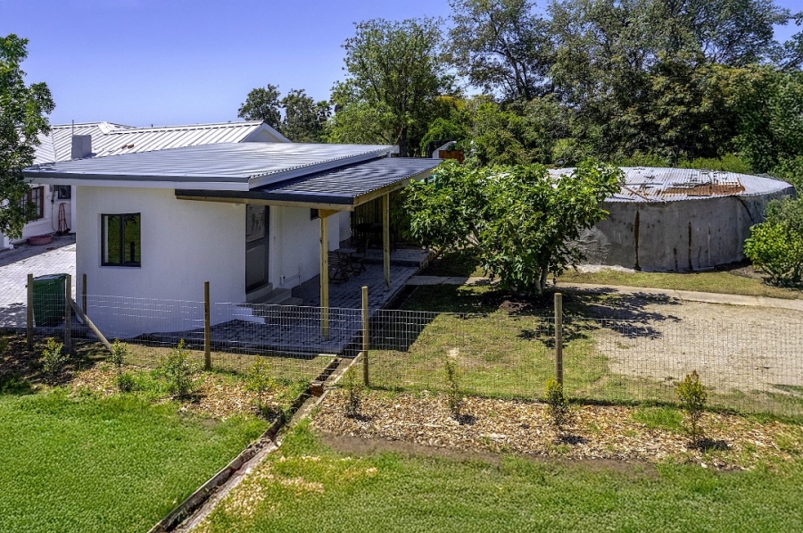 To Let 1 Bedroom Property for Rent in Rondevlei Western Cape